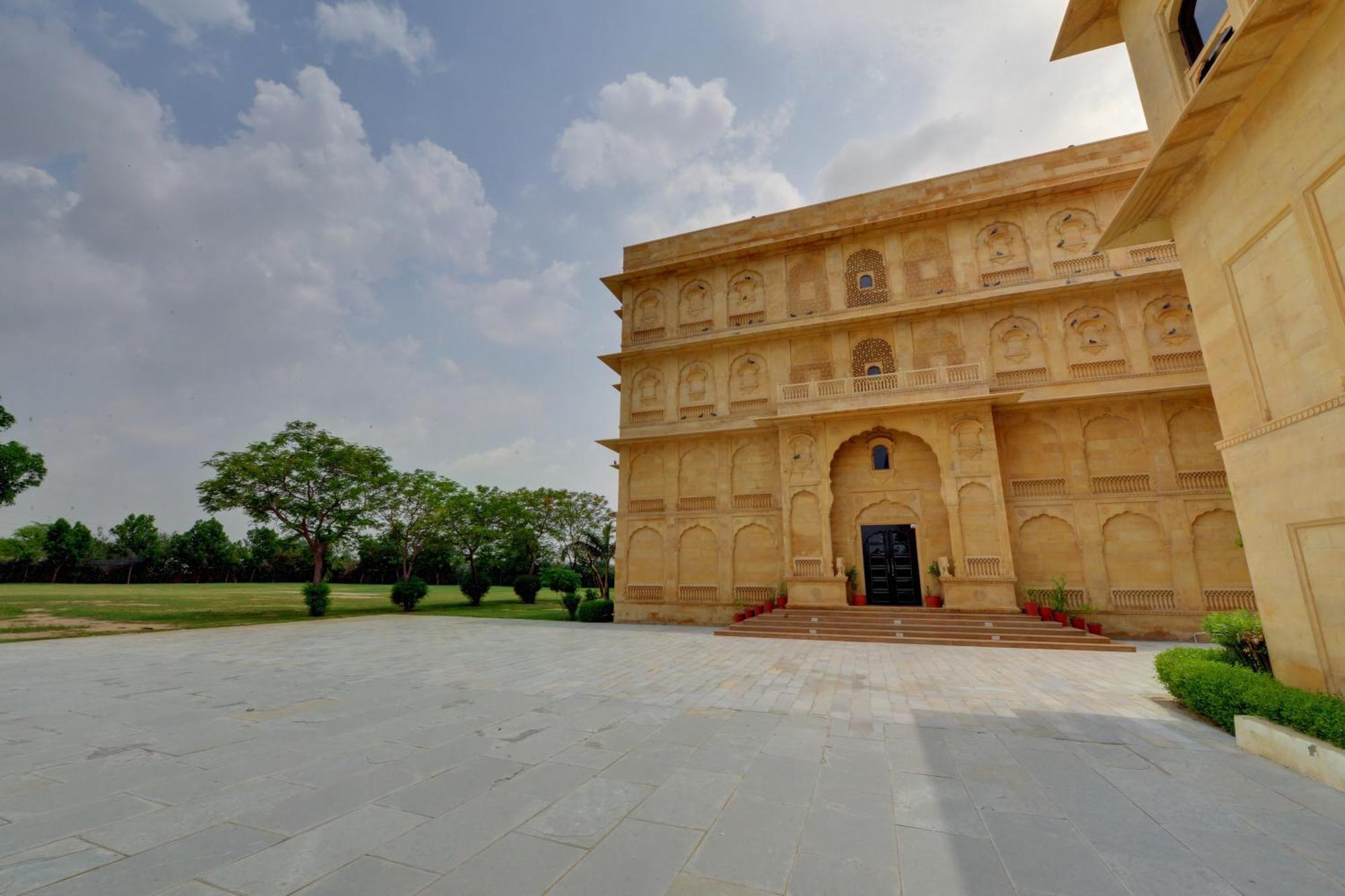 Skk The Fern An Ecotel Hotel, Jaisalmer Εξωτερικό φωτογραφία